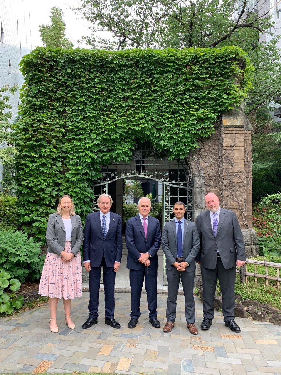 Our Y20 delegates Rose-Anna and Archis had a fantastic time in Tokyo last week. Pictured here at the Australian Embassy in Tokyo with former PM <a href="/TurnbullMalcolm/">Malcolm Turnbull</a> 🇯🇵