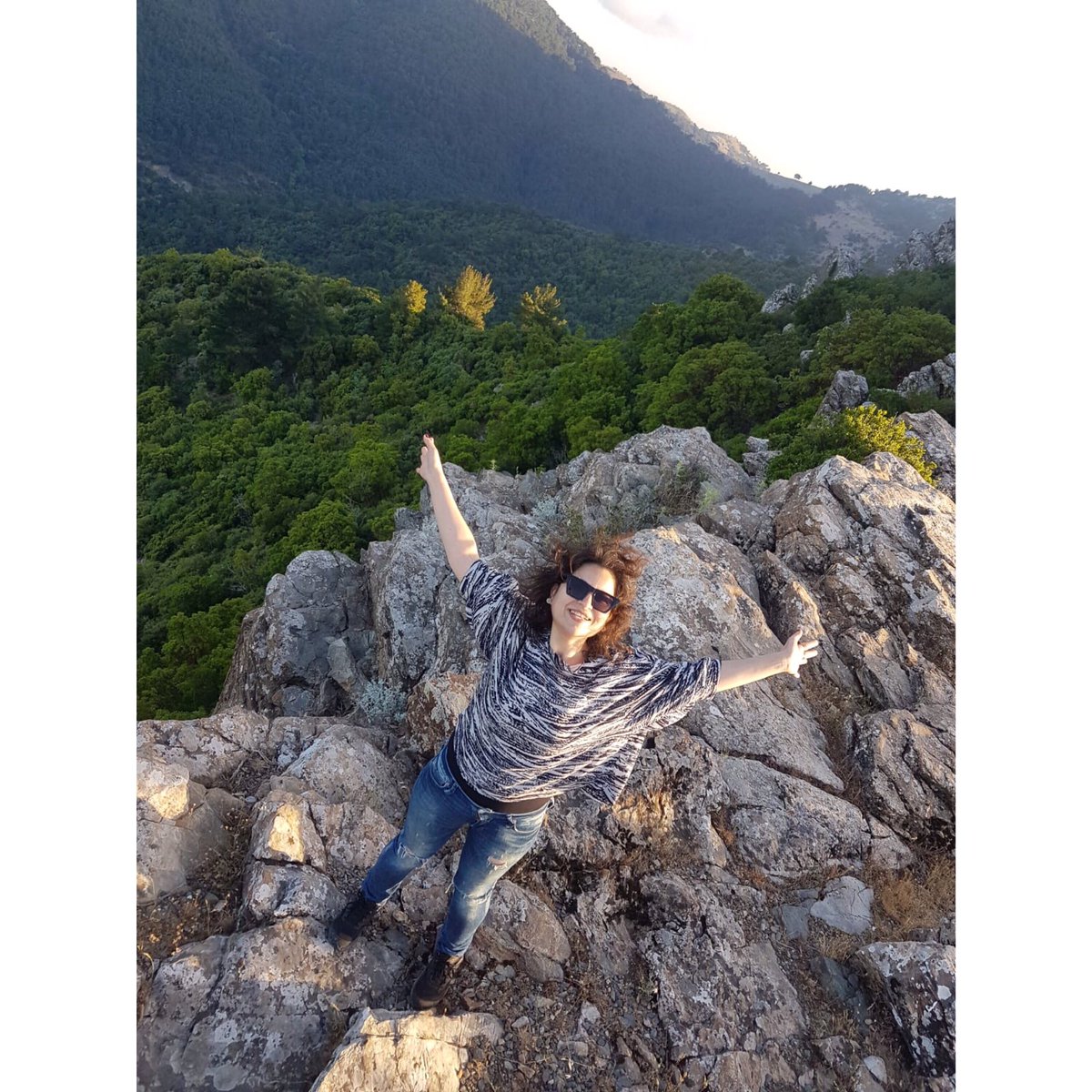 guzelbasak's tweet photo. • ⛰☀️ •
💬 yaşasın ... ’muhteşem yerler’ ... yaşamak 💬
(📷 : 2haziran2019)
#photograpy #nofilter #nature #love 
#life #BG #BGmode 🧚🏻‍♀️ https://t.co/dgS6TmYZp0