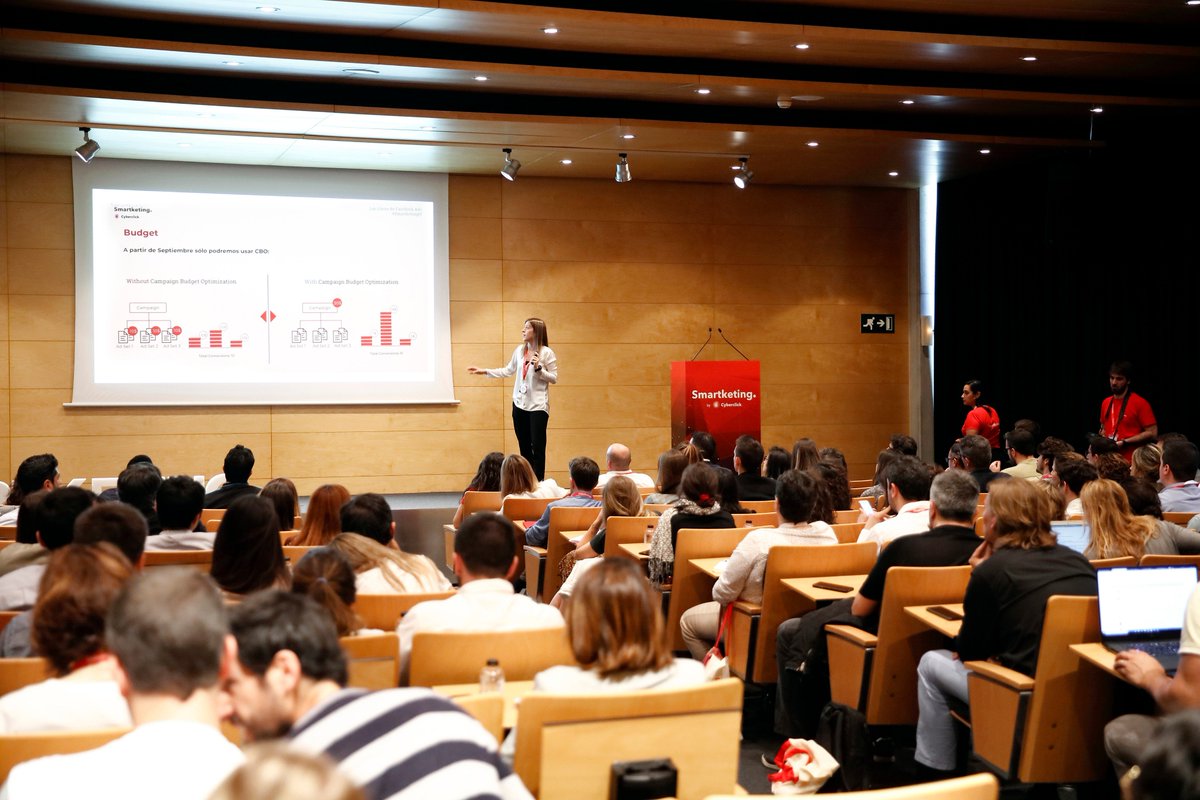 cyberclicknet's tweet photo. ¡Gracias a tod@s por formar parte de #Smartketing19! Asistentes, ponentes y organización 👏 Nos vemos pronto para seguir aprendiendo de lo último en marketing digital 😉  @SmartketingDay https://t.co/SSElKx6fOV