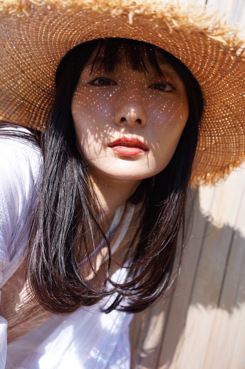 hikari___0000's tweet photo. 👒🌺🌊🌻🌈 https://t.co/zHEpxoXlso