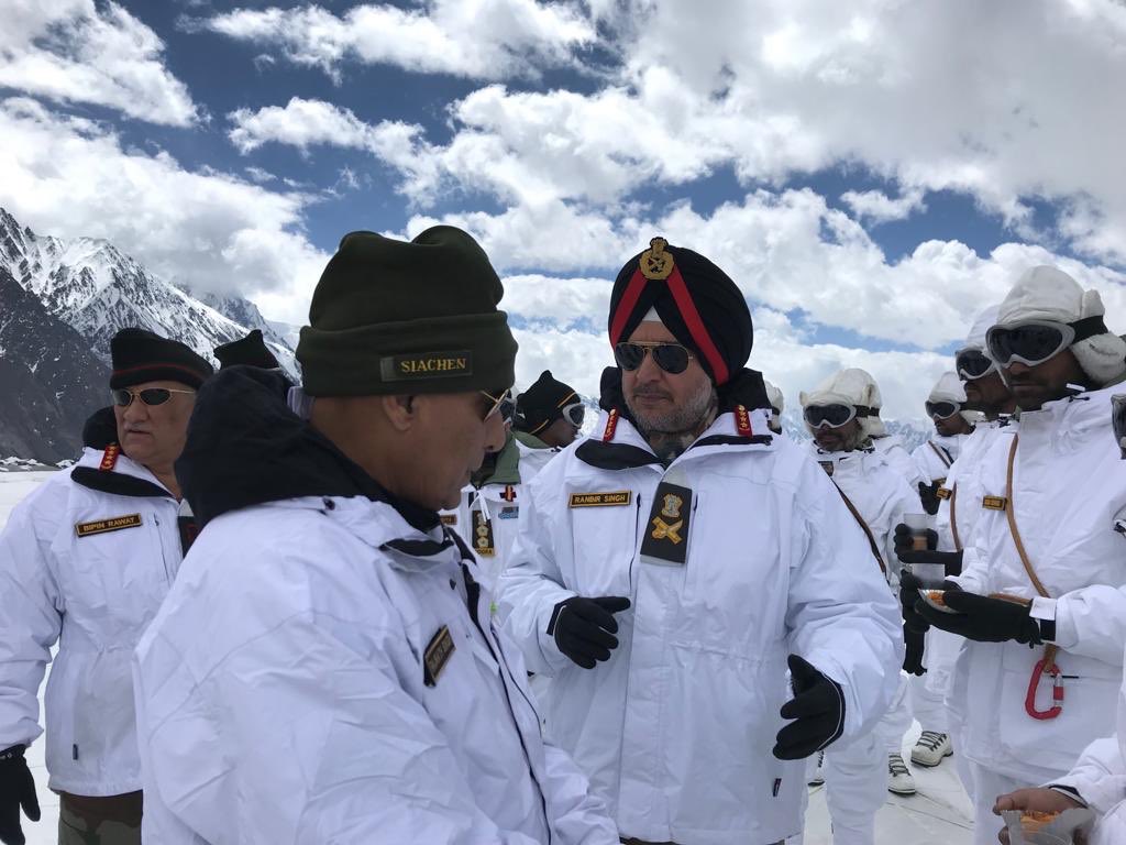 rajnathsingh's tweet photo. Here are some more pictures from today’s visit to Siachen. https://t.co/vCEElpMUeb