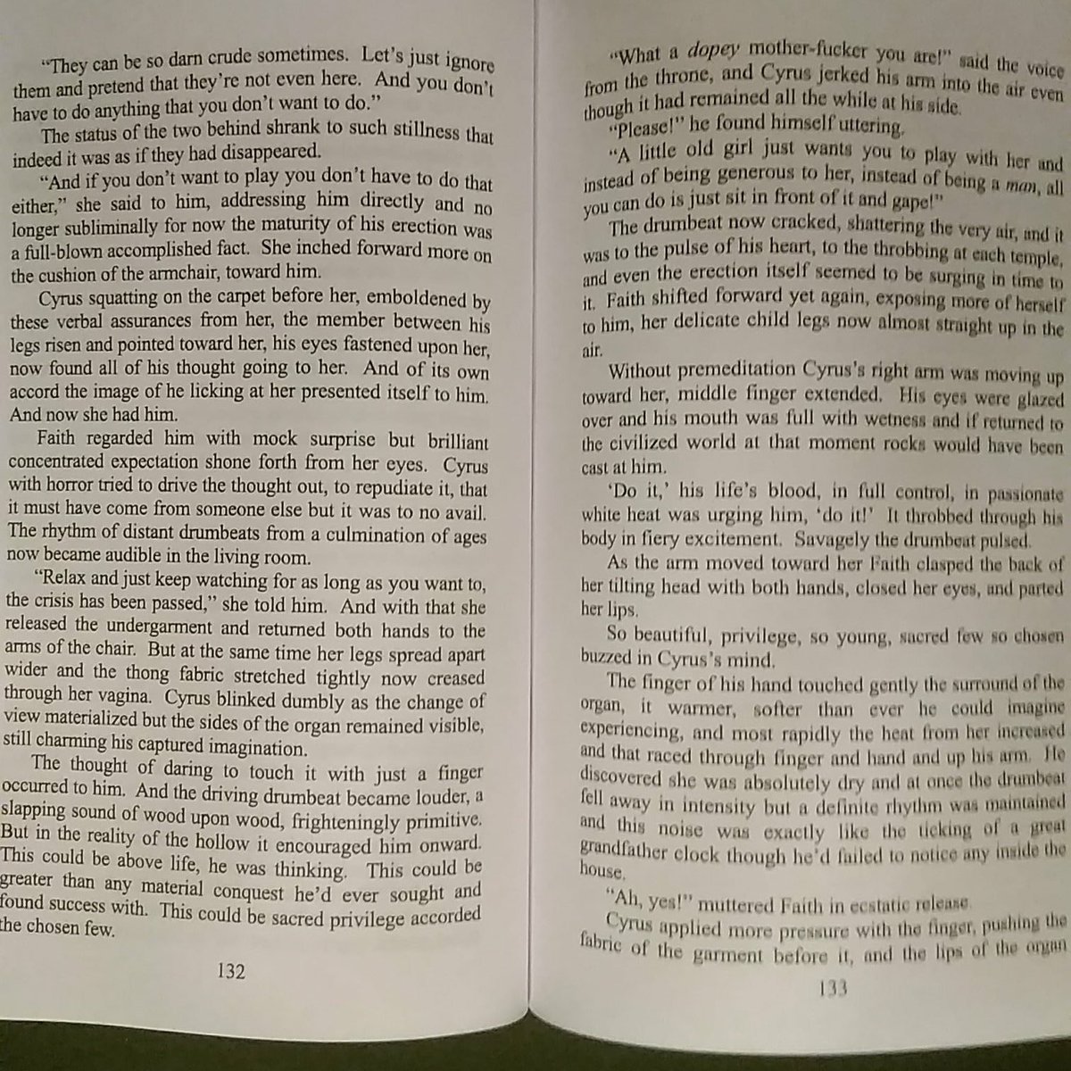 plainpersin's tweet image. Another #BubbleBook rave at the #BubbleTable on #CBSThisMorning #BubbleClass Assholes.
Sorry, how it is.
But NOT WITH #DesolutionResolution!