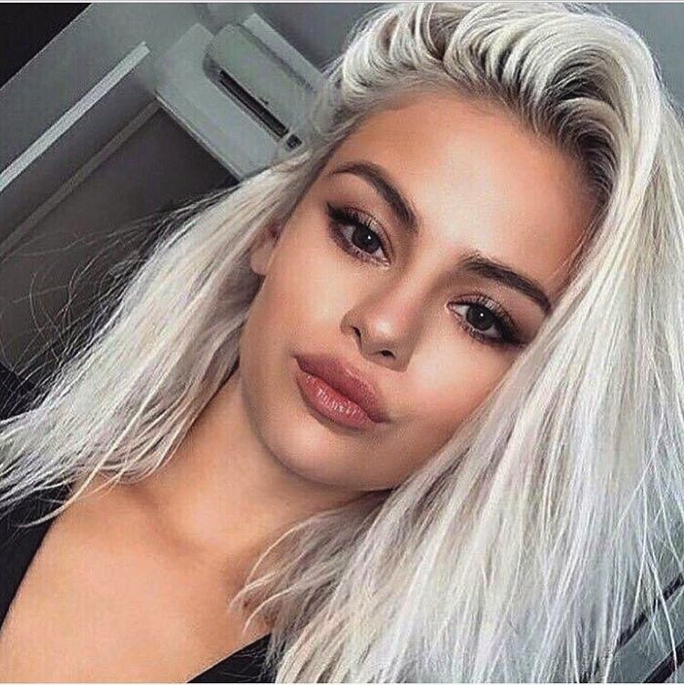 Oh Polly On Twitter Selena Suits Platinum Blonde So Much