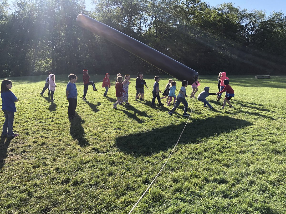 B_Scofinsky's tweet photo. Last Solar Science Lab in 1st Grade for me as I’m taking on a new adventure in a new building/Grade next year! Thanks for the awesome Science memories @SteveSpangler ! So much joy-filled learning! https://t.co/vp21His0z3