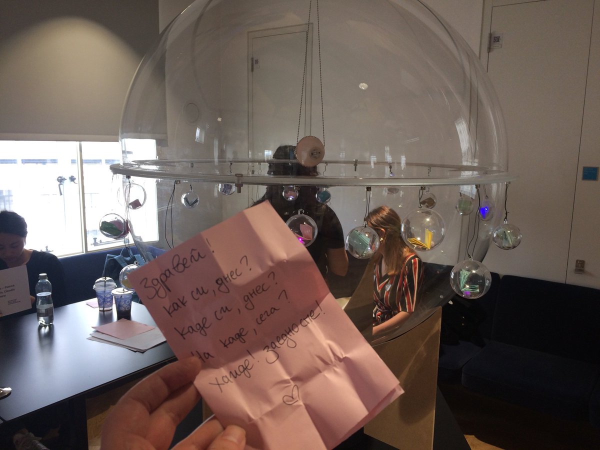 languageacts's tweet photo. Reading messages left by strangers at #WorldmakingLive - can anybody tell us what this says? https://t.co/DMUJpwJJ0y
