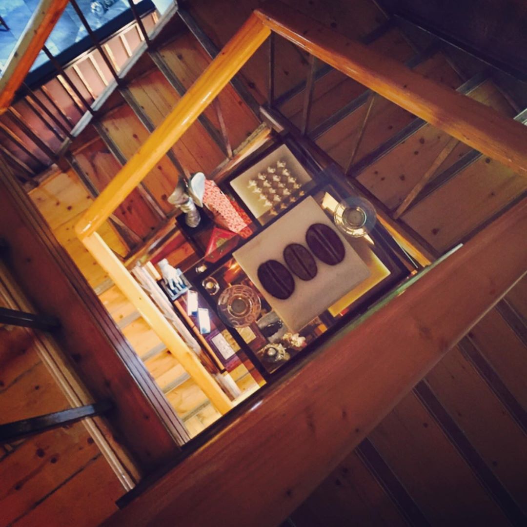 anbuinov's tweet image. Небо.Лестница.Окно.
Это мой дом.
Доброе утро!
Всем хорошего дня и прекрасного настроения!

#мойдом  #россия #москва #буйнов #япорусскиживу #небо #лестница #окно #солнце  #дом #красотаприроды #дизайн #свет #божественно #хорошеенастроение  #любовь #родина #мир