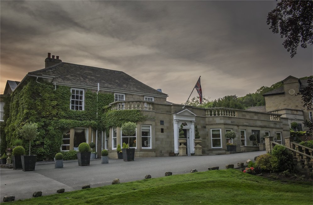 image_i_nation's tweet image. Gorgeous sunset over @wentbridgehouse at yesterdays wedding #sunset #wentbridgehouse #weddingvenue #yorkshirewedding