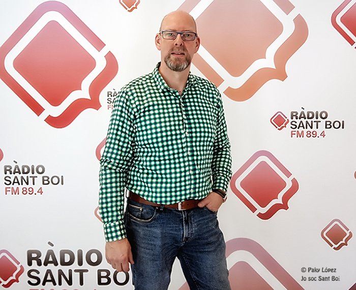 lopez_paky's tweet photo. #josocsantboi He tenido el  placer de entrevistar a Roy Hornsveld @RoyHornsveld , Técnico  internacional en Floricultura, con estudios de Silvicultura, Técnico  Forestal, Técnico en jardineria, Master Marketing, Community Manager, Web-marketing.
https://t.co/PTWgFBKNJM https://t.co/ufgy3gS1Wz