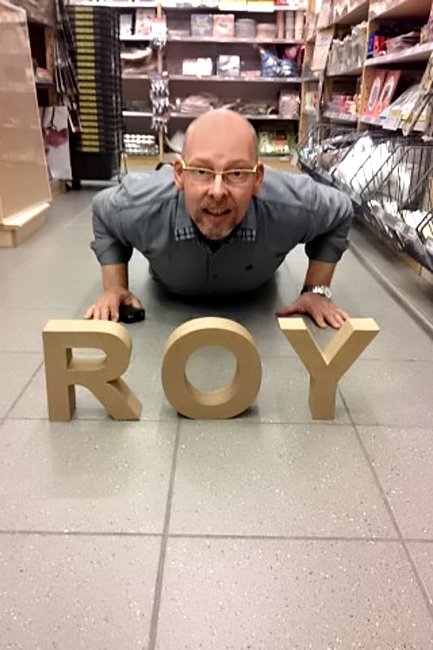 lopez_paky's tweet photo. #josocsantboi He tenido el  placer de entrevistar a Roy Hornsveld @RoyHornsveld , Técnico  internacional en Floricultura, con estudios de Silvicultura, Técnico  Forestal, Técnico en jardineria, Master Marketing, Community Manager, Web-marketing.
https://t.co/PTWgFBKNJM https://t.co/ufgy3gS1Wz