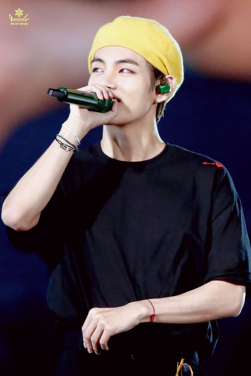 190602 SYS 웸블리 고화질

아미사랑이 그대로 느껴지는 모습

#뷔 #V #taehyung #태형 #김태형 #태태  #방탄소년단 #BTS⁠ ⁠ #防弾少年団   
<a href="/BTS_twt/">방탄소년단</a>