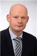 capsensixx's tweet photo. #oaklet setzt den Personalausbau fort! Mit Erik van Os, einem ausgewiesenen Experten für "Structured Finance", wird die Oaklet S.A. in Luxemburg das Leistungsangebot  im Bereich Capital Markets &amp; Corporate Services weiterentwickeln. @capsensixx @CxxWorld https://t.co/gMRmuVJt0B https://t.co/RYBwRaK3gG