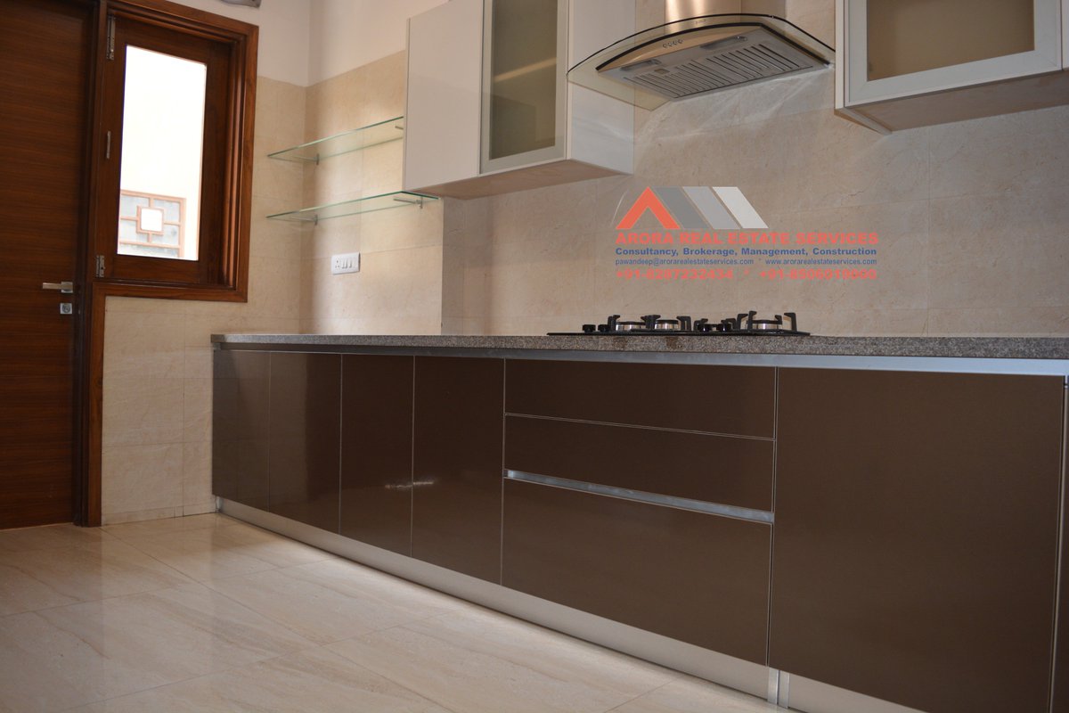 Lalit_ARES's tweet photo. For Sale 3 BHK Builder Floor 300 Sq.yd in DLF Phase 2 Gurgaon 
New Construction  
3 BHK Plus Servant Room 
Modular Kitchen, AC Fitted &amp; Wood Work 
Italian Marble, Wooden Flooring In Master Bedroom 
Floor Is On Second Floor 
East Facing Peaceful Location 
https://t.co/No8ULY3r0M https://t.co/qlpcGBS9pJ