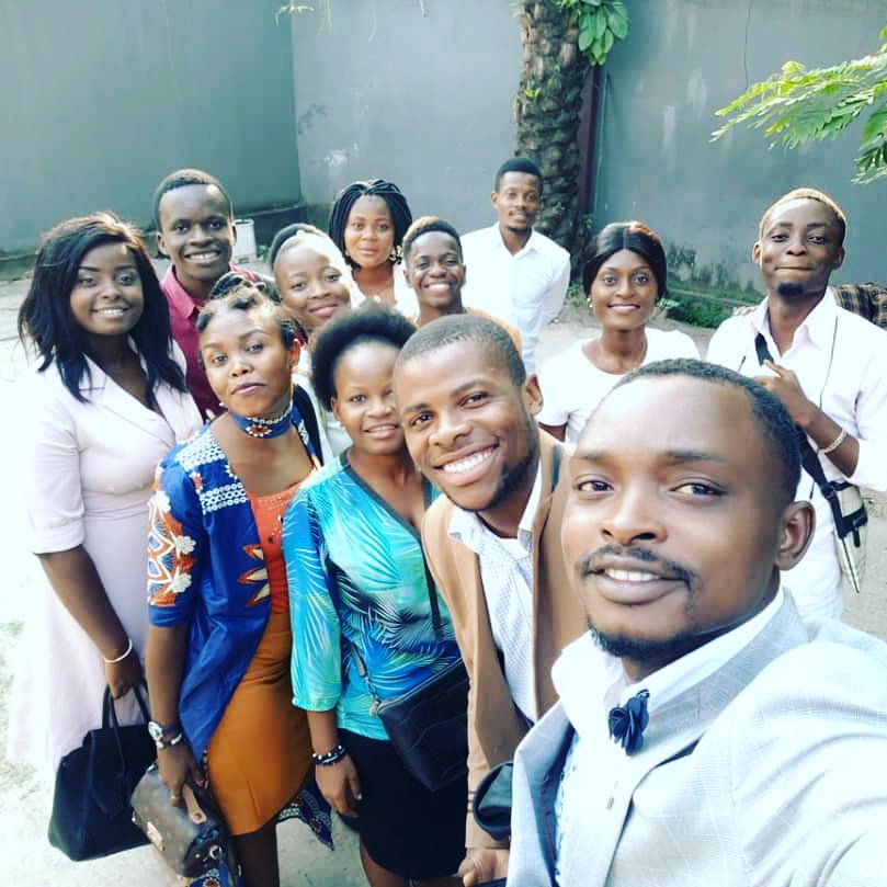 ProjetBanacongo's tweet photo. Bienvenue aux nouveaux membres du Projet Humanitaire BANA CONGO , l'équipe ne fait que agrandir. 🇨🇩👌🤩 Bravo https://t.co/4zq7E8k2ye