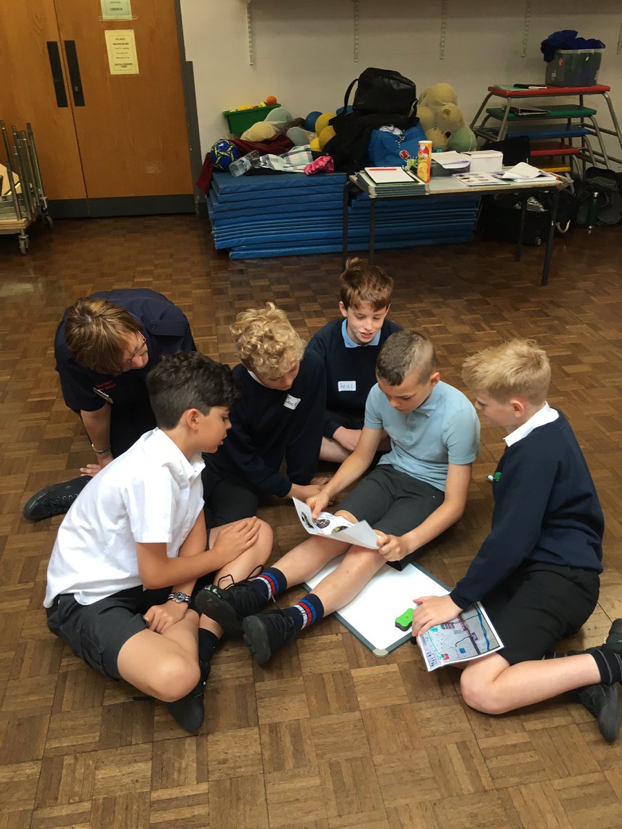 YsgolDerwen's tweet image. JUNIOR JUSTICE PROJECT(Year 6)
What a fantastic performance by Theatre Clwyd. Thank you. 
@ScottishPower #SPFoundation
@ClwydTweets #JuniorJustice
@NWPolice