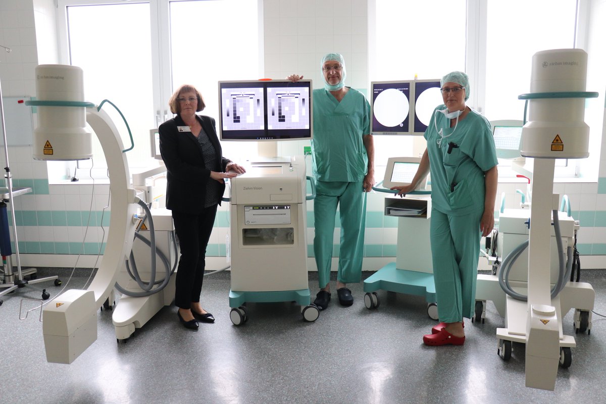 In der #Stadtklinik #Werdohl sorgt seit Kurzem ein neuer C-Bogen für eine präzise und schnelle #Röntgendiagnostik bei gleichzeitig geringer Strahlendosis! Das moderne #Medizingerät  wird während Operationen verwendet und erstellt  in Echtzeit hochauflösende Röntgenbilder!
