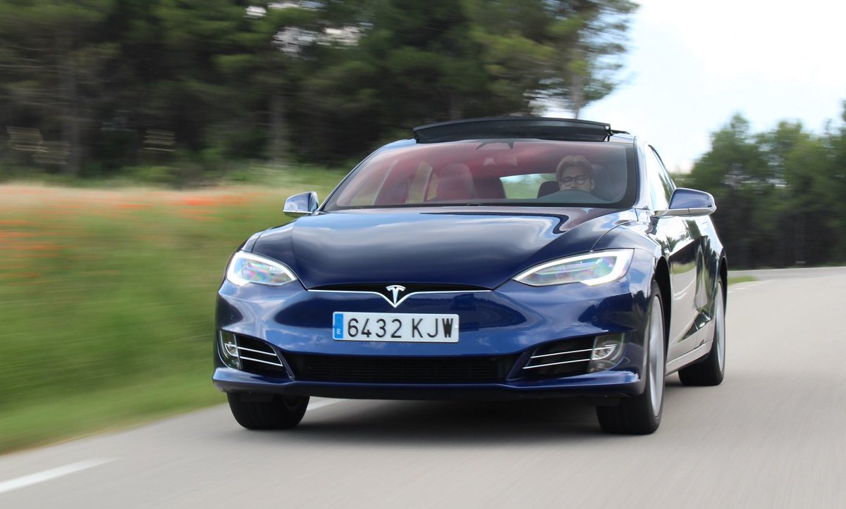 aceleromotor's tweet photo. Nos damos una vuelta con el nuevo Tesla S 100D
#tesla #cars
https://t.co/XMeAGeaAQQ https://t.co/u7JYddf8KL