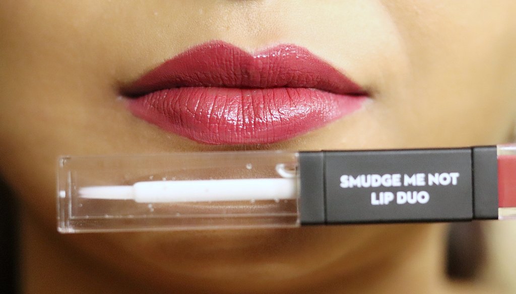 trySUGAR's tweet photo. From Matte to gloss using just one product - Smudge Me Not Lip Duo!
Image by: Papri Ganguly
Shade used: 03 Tan Fan
.
.
Visit to shop now. https://t.co/XrrC6e8v7t
.
.
#trySUGAR #SUGARCosmetics #SmudgeMeNot #Gloss #Matte #Glossy #Duo #LipDuo #NewLaunch https://t.co/Thl1fo7t3p