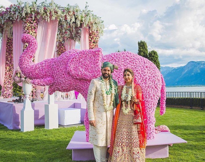 BookEventz's tweet photo. Recipe for an ideal wedding click :

- A picturesque location
- Cute Elephant Decor in the Background
- Smile wider than camera’s lens

#bookeventz #wedding #indianwedding #couplegoals #shaadi #shaadicouple #weddingdiaries #couplediaries #like4like #weddingseason #weddingcouple https://t.co/uzJDGIoZAe