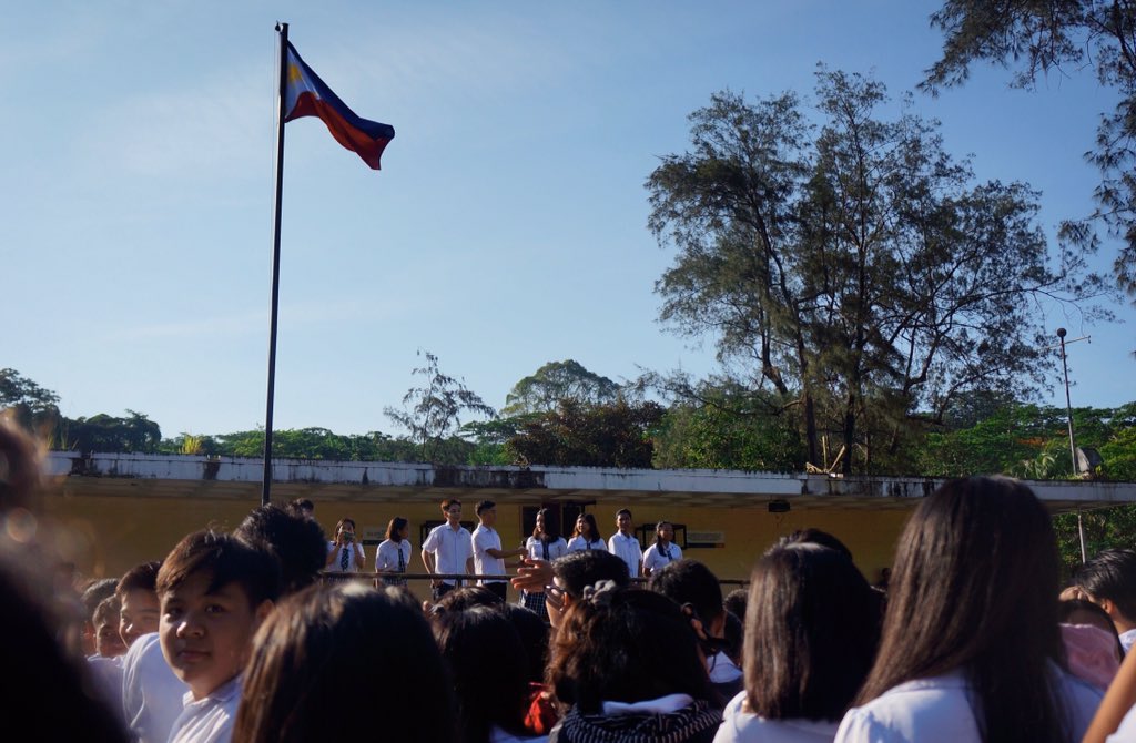 ssgrshs's tweet image. And that is it for today, Reggies! How did your first day back to school went? 🌤

#FirstDayHigh
#ScientiaVinces