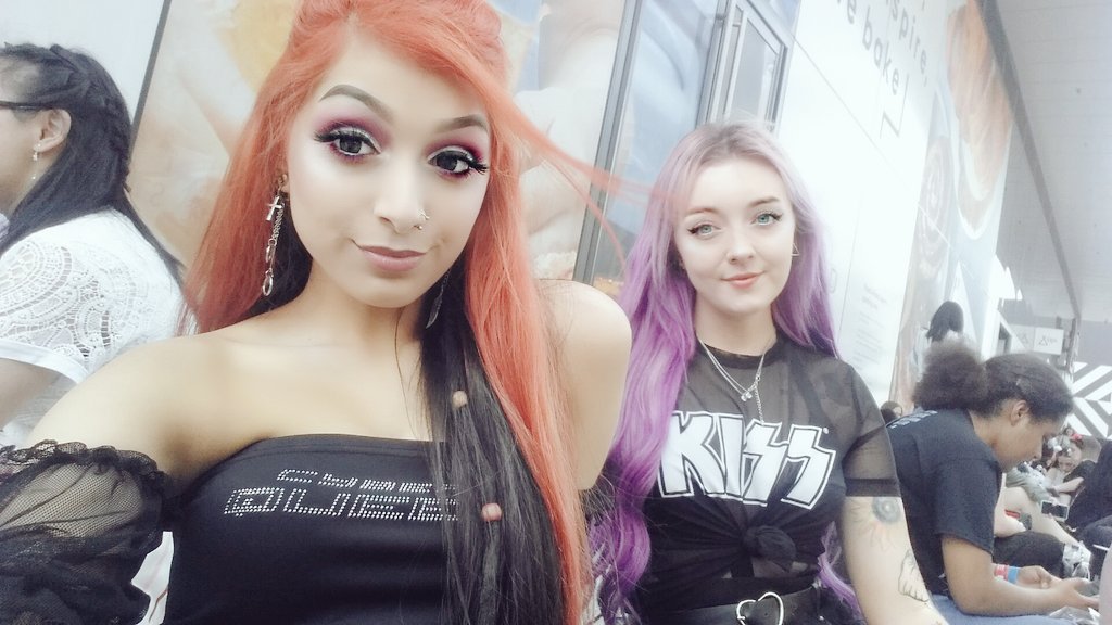 AgustInThatD's tweet photo. I LOVE YOU SO MUCH OMG MISS Y'ALL ALREADY 😭😭 #ARMYSELCADAY @BTS_twt #BTSinWembley https://t.co/Y8ICaupsls