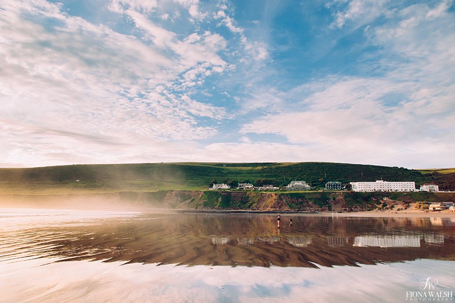 #Saunton beach, one of my fave places for landscapes (&amp; the soul!). When the tide goes out it leaves a reflective surface. It feels like you're walking in the clouds!

#devon #wexmondays #devonday <a href="/GreatDevonDays/">Devon Days #LoveDevon</a> <a href="/TGOMagazine/">The Great Outdoors</a> <a href="/lovenorthdevon/">North Devon</a> <a href="/STPictures/">SundayTimesPictures</a> <a href="/StormHour/">#StormHour</a> <a href="/EarthandClouds/">Earth and Clouds</a>