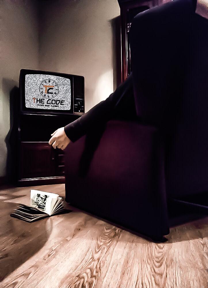 TheCodeEscape's tweet image. OFERTA JUNIO CASO 1: LA SOSPECHA 
Introduce el código descuento JUNIOTHECODE a la hora de hacer tú reserva en el caso 1 La Sospecha y obtendrás un descuento de 5€ en el precio final.
Oferta válida para el mes de junio, desde el 3 de Junio 2019.
No acumulable con otras ofertas.