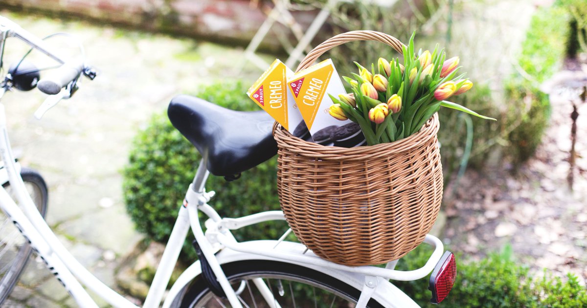 Heute ist der #Weltfahrradtag! Bei ausgiebigen Touren darf natürlich die Verpflegung unterwegs nicht zu kurz kommen: Dafür eignen sich zum Beispiel unsere #glutenfreien Cremeos. Wann seid ihr zum letzten Mal Fahrrad gefahren?