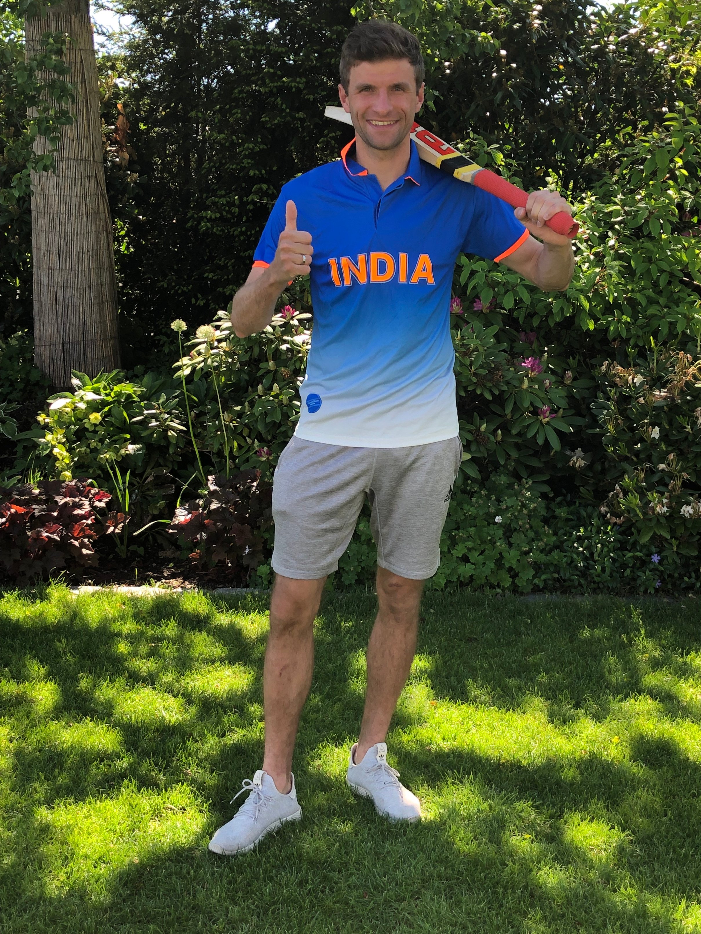 थॉमस मुलर | TWITTER (thomas muller)