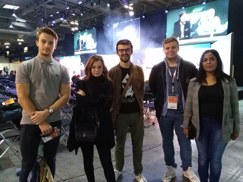 IntelFrance's tweet image. Replongez dans les coulisses de la première édition du programme #IntelSource avec celles et ceux qui l'ont vécu, et découvrez ce que cela a changé pour eux ➡ bit.ly/2wzo0kd 😁

@Poncefesse @Rivenzi_ @crtxgg @TimLontano @Dylan_Flr @laliguefeminine