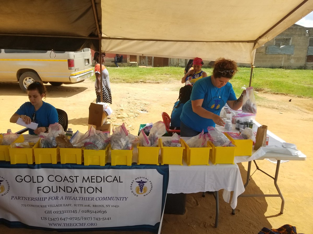 theGCMForg's tweet photo. Pharmacy station hard at work https://t.co/AWbCO0wkIR