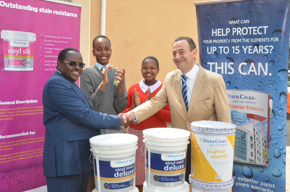 BascoPaints's tweet photo. As part of our CSR initiative to give a facelift to the learning institutions, we recently donated paint to Nairobi Primary School. The donation was received by the Headmaster Mr. Kanyingi and the pupils on behalf of the school. #BascoCSR https://t.co/y3HDZpYwHY