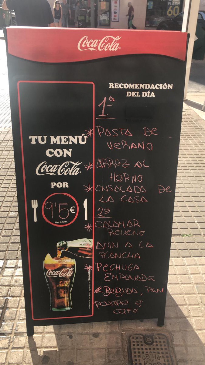 Pidenos tu #Tarjeta regalo.Por cada 10 #menus de 9'50  podras disfrutar de  un menú gratis. Tenemos un menú para cada dia de la semana.Para nosotros  la satisfacción de nuestros  clientes y agradecerles su confianza es lo más importante . Os esperamos!!
<a href="/CaPepes/">Bar-Restaurante CA PEPES</a> #Catarroja