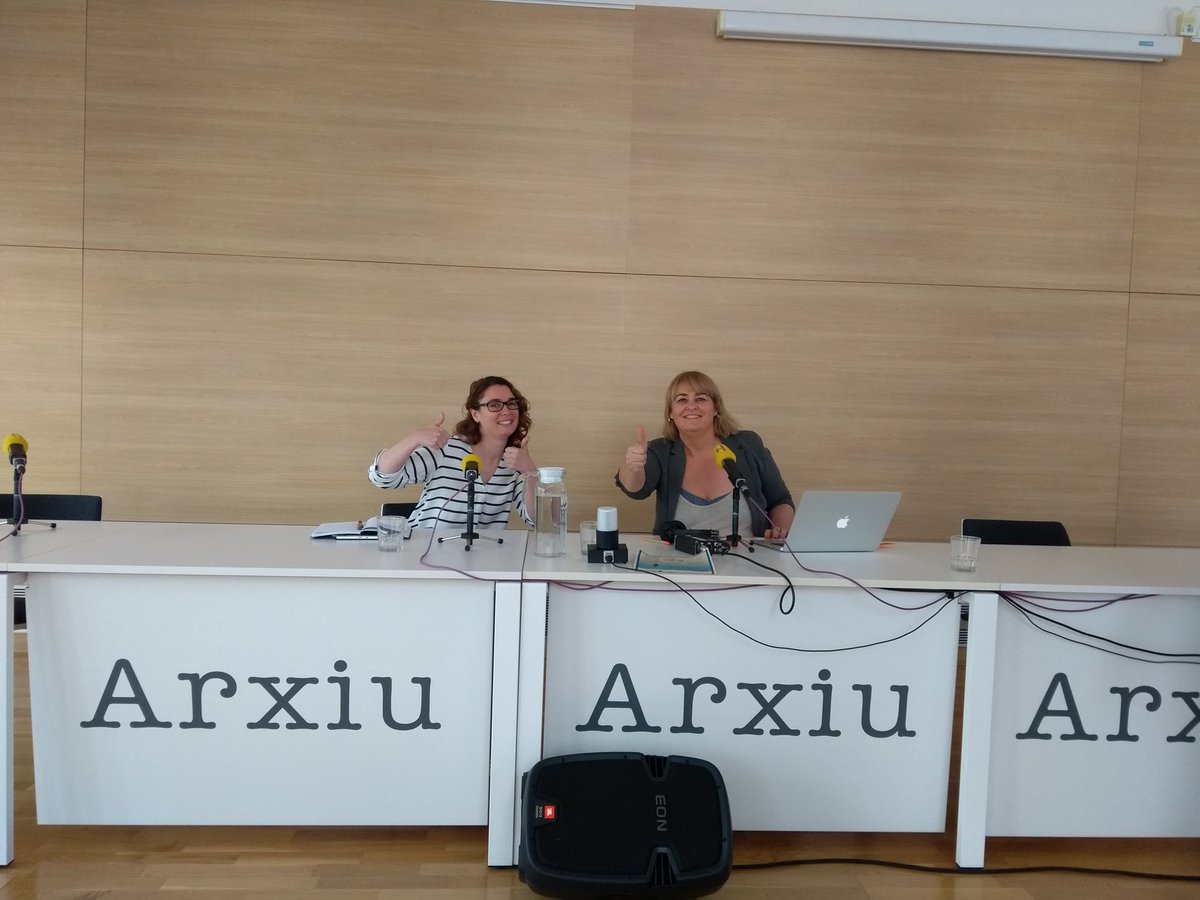 ArxiudeTerrassa's tweet image. A punt amb @Pilar__Campos i @HolaMariola al @PopapCatradio de Catalunya Ràdio
#DigitalDarkAge 
Here explain how Catalonia do digital preservation @ICArchiv #IAW19
