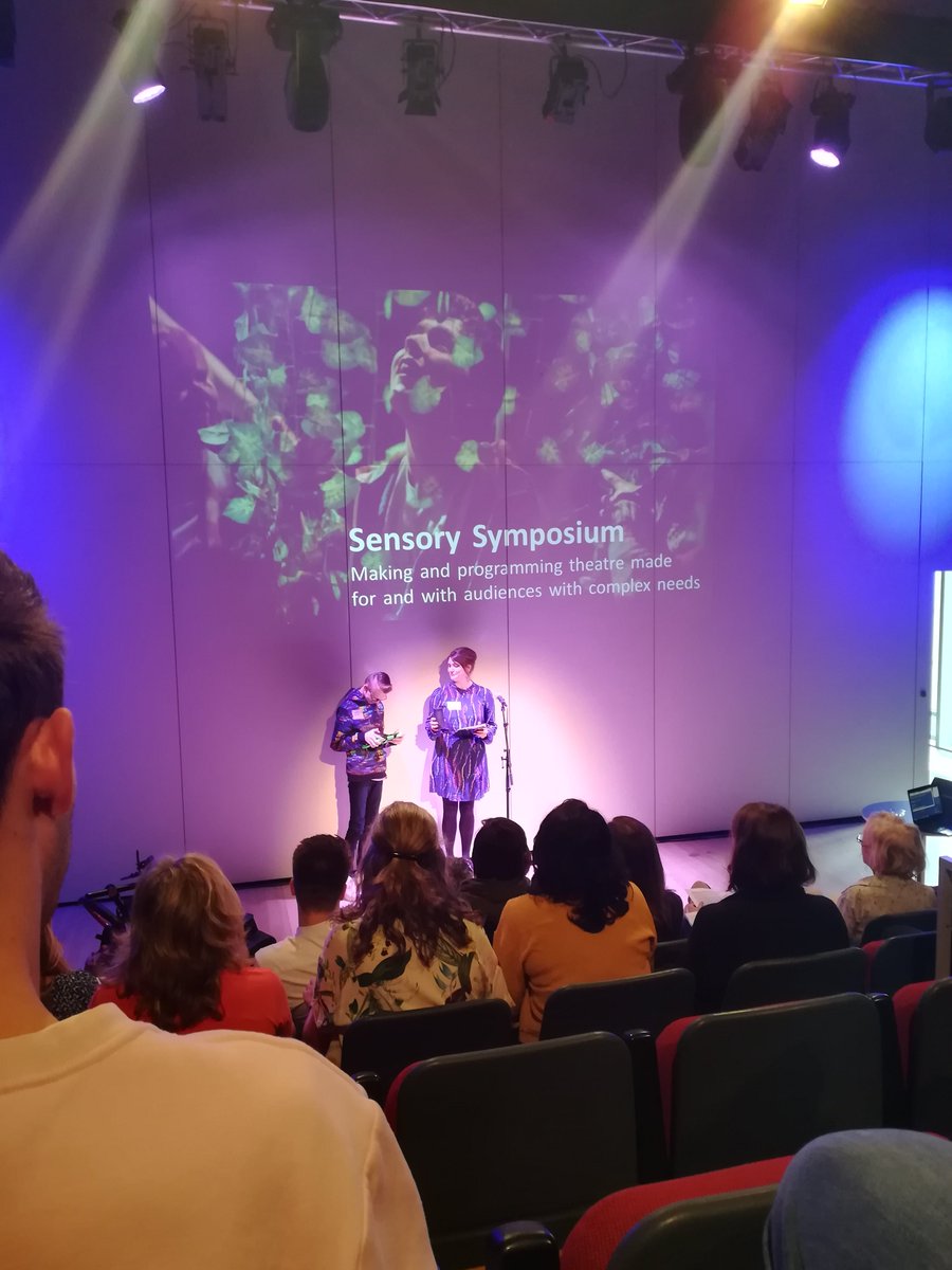 Roanna Davidson tweet media