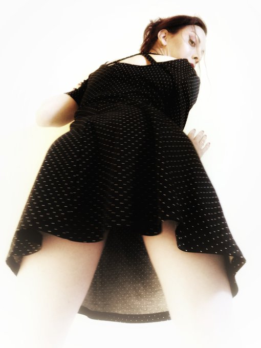 You play with me? 
Undress me now on Chaturbate!?
#transgirl #transgirls #tgirl #lizabelle #chaturbate