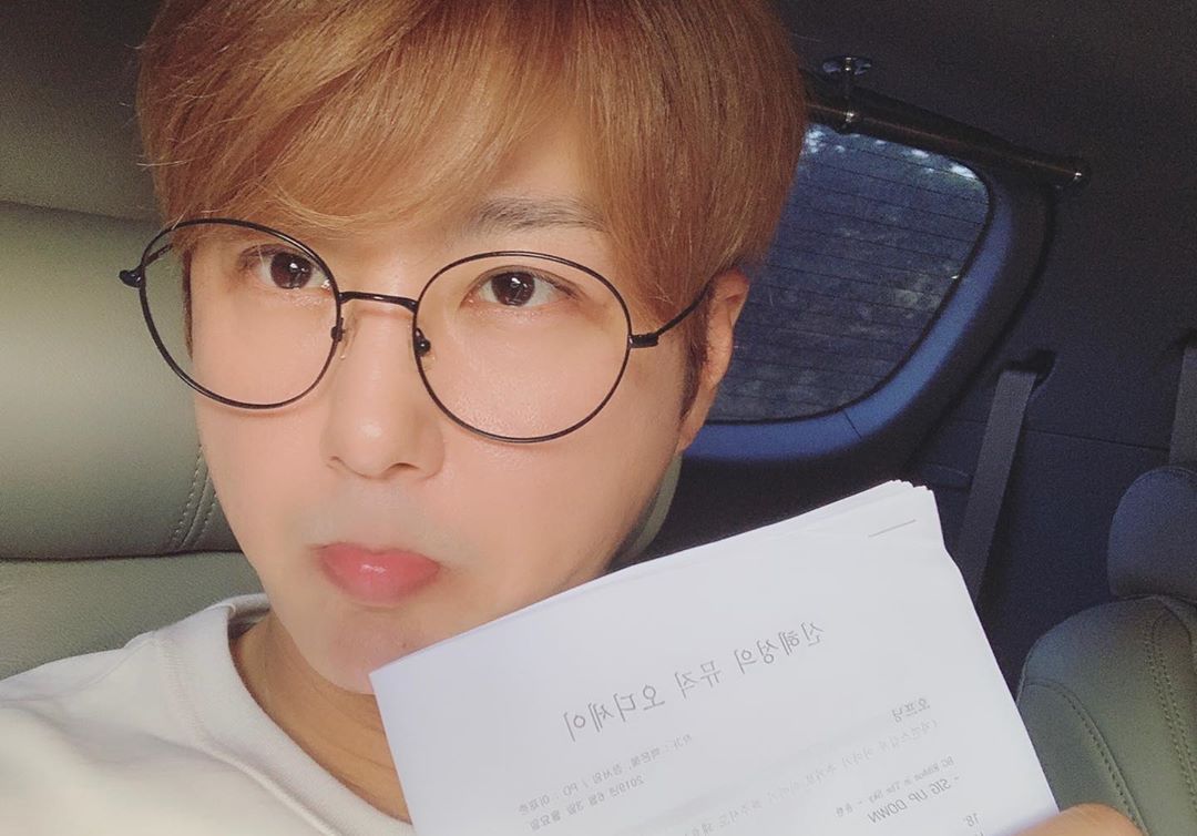 a_rinity's tweet image. 두근두근
라디오 기다리는 중🧡