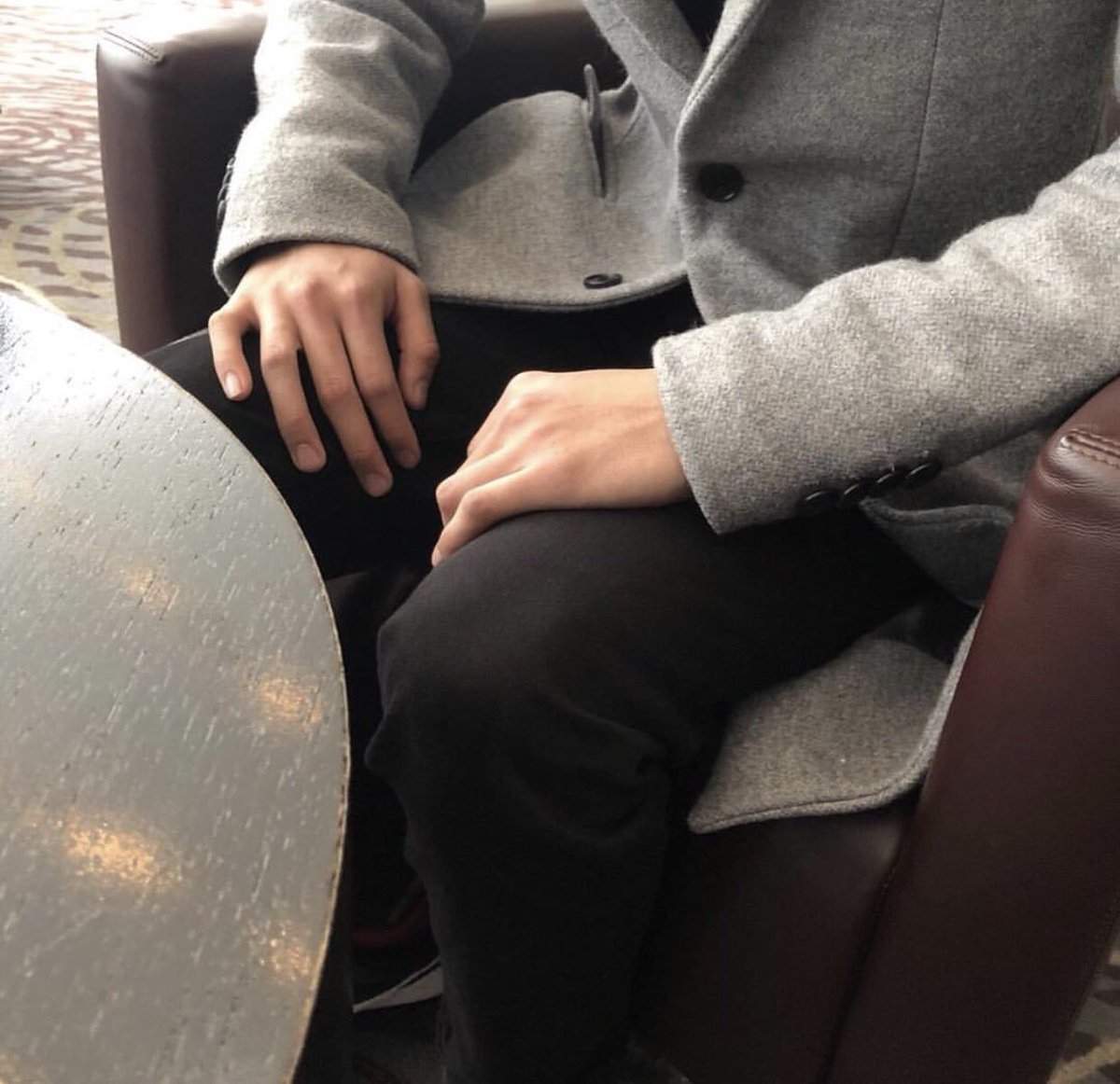 毎日カフェで男女関係なく、
お話しさせて頂いています！

皆さん口を揃えて、
『早く聞いておけば良かった！』と言ってくれます。

予定埋まりつつありますのでお早めに💨