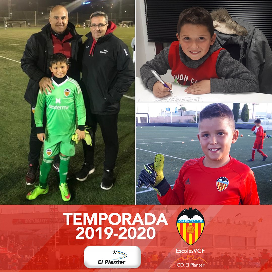 CDElPlanter's tweet photo. ⚽ EN #ElPlanterVCF LOS SUEÑOS SE CUMPLEN 💥

🤲 Juanma Civera, portero de nuestro #Prebenjamín y campeón de Liga, ha firmado por el @valenciacf ⚪⚫

🏃‍♂️ ¿Quieres ser el siguiente? ¡Ven a nuestra escuela y disfruta del fútbol gracias al convenio #EscolesVCF! 🧡

#VolamosJuntos🦇 https://t.co/b4Gquw4NJV