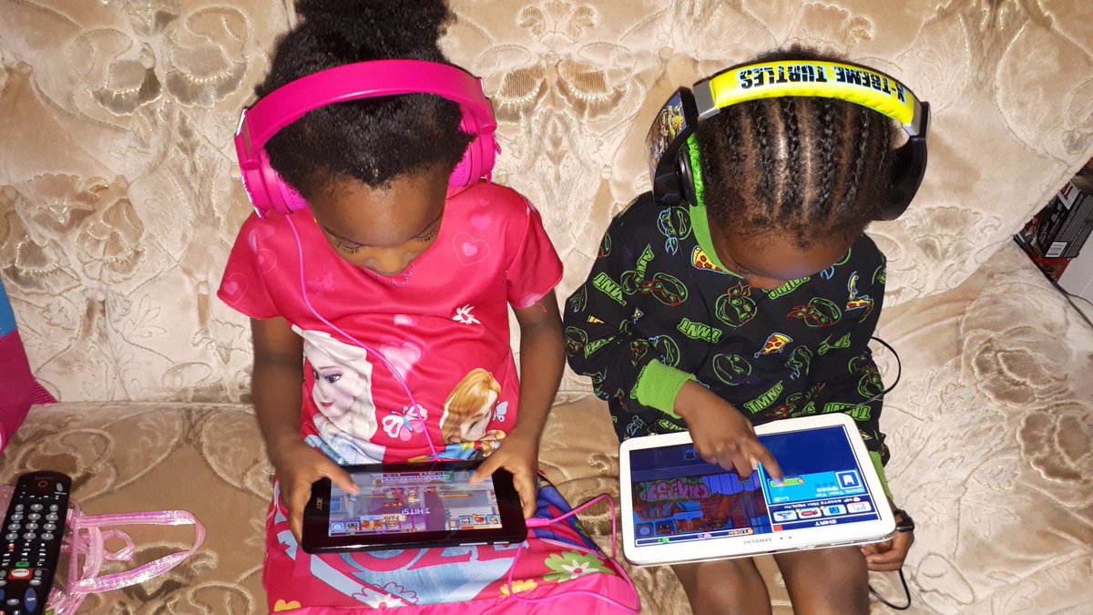 SilkyC's tweet photo. When your kids try a new game at @ForestCtComicon and they are now obsessed with it! Good thing it's a really fun game! Thanks @TinyTitanGames! #kungfuz is such a fun game! https://t.co/O3tcUZa5jC