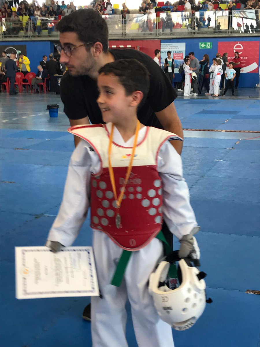 AFA Angeleta Ferrer (@angeletaferrer) on Twitter photo Diumenge 2 de juny, al campionat de Catalunya infantil, en modalitat de Combat, un alumne de l'<a href="/angeletaferrer/">AFA Angeleta Ferrer</a> va quedar subcampió de Catalunya 🥋🥈Enhorabona!! Extraescolars que van sumant!! Diumenge 2 de juny, al campionat de Catalunya infantil, en modalitat de Combat, un alumne de l'<a href="/angeletaferrer/">AFA Angeleta Ferrer</a> va quedar subcampió de Catalunya 🥋🥈Enhorabona!! Extraescolars que van sumant!!