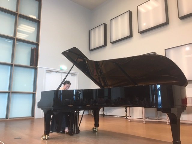 ClassicYoung Masters (@classicyoungmas) on Twitter photo Vrijdag 31 mei is Classic Young Master Yang Yang Cai cum laude geslaagd voor haar bachelor examen piano aan het conservatorium van Amsterdam. Van harte gefeliciteerd Yang Yang! <a href="/ConsAmsterdam/">Conservatorium van Amsterdam (CvA)</a> #yangyangcai Vrijdag 31 mei is Classic Young Master Yang Yang Cai cum laude geslaagd voor haar bachelor examen piano aan het conservatorium van Amsterdam. Van harte gefeliciteerd Yang Yang! <a href="/ConsAmsterdam/">Conservatorium van Amsterdam (CvA)</a> #yangyangcai