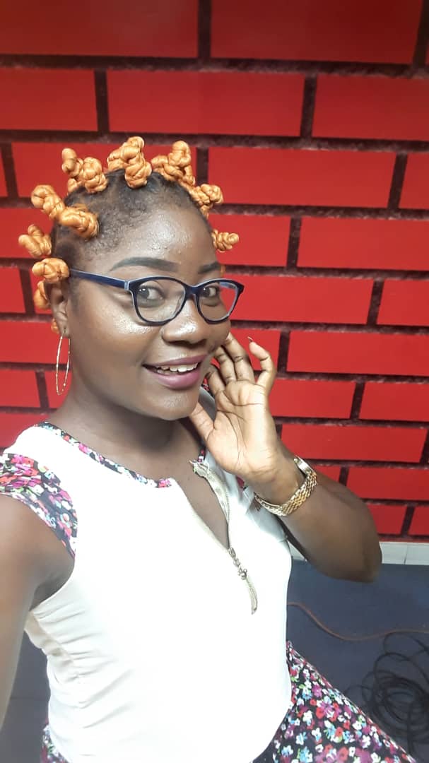 FloraZe2's tweet photo. Hello Blacky
Fière de mes origines
De ma couleur de peau
Je suis amoureuse de ma couleur naturelle.
#nonaladepigmentation
Non au blanchiment de la peau. https://t.co/Say7i87LdX