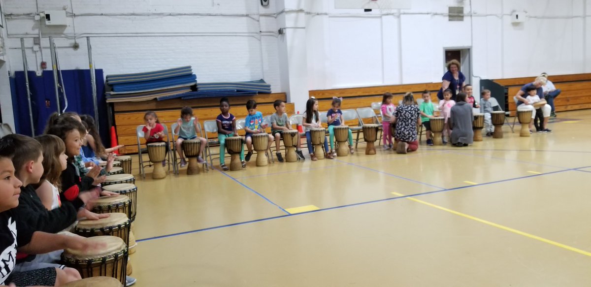 pusinka18's tweet photo. Do you know the name of these drums? #followyourowndrummer @_RamsRock https://t.co/6L0YnAkiuA