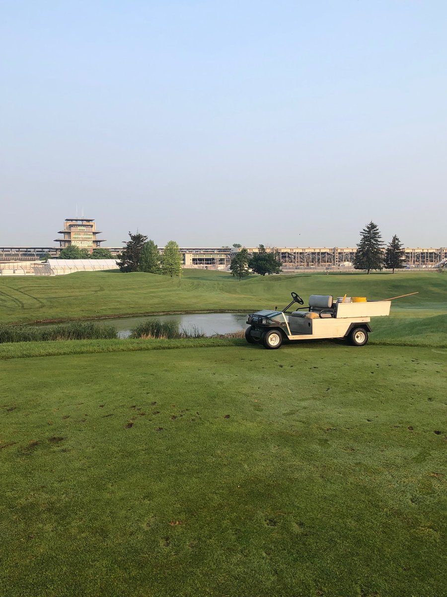 coach2727's tweet photo. Day 1 at the brickyard #workfun #divotmaster #summerhasbegun https://t.co/4jp0hpGZQI