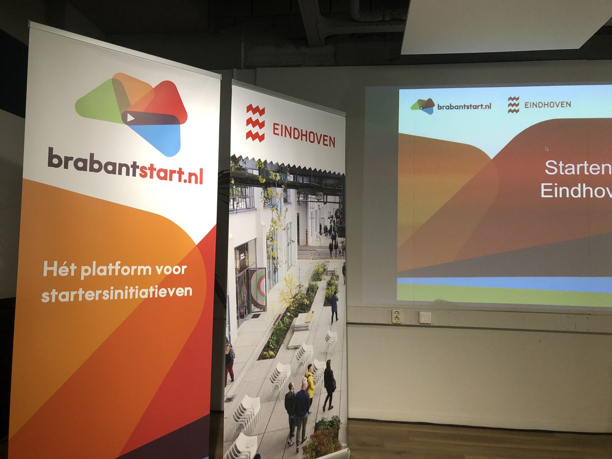Vandaag de bijeenkomst ‘Starten in Eindhoven’ geopend <a href="/MicrolabEHV/">Microlab Eindhoven</a> ! Samenwerking <a href="/BrabantStart/">Brabant Start</a> <a href="/gem_Eindhoven/">gemeente Eindhoven</a> <a href="/ondernemen040/">Ondernemend Eindhoven</a> Per jaar starten er 20.000 ondernemers in Brabant, goed voor circa 30.000 banen. Belangrijk al die ondernemers en initiatiefnemers 👍👊