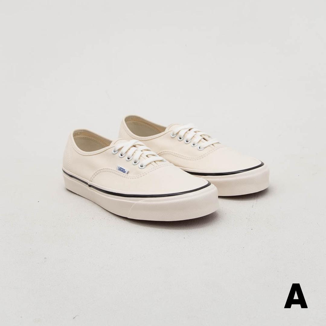 The Anaheim Factory Authentic 44 DX pays tribute to the first Vans factory in Anaheim, California.
See more here: 👉 bit.ly/2EPlNFL
#vans #anaheimfactory #astoreisgood