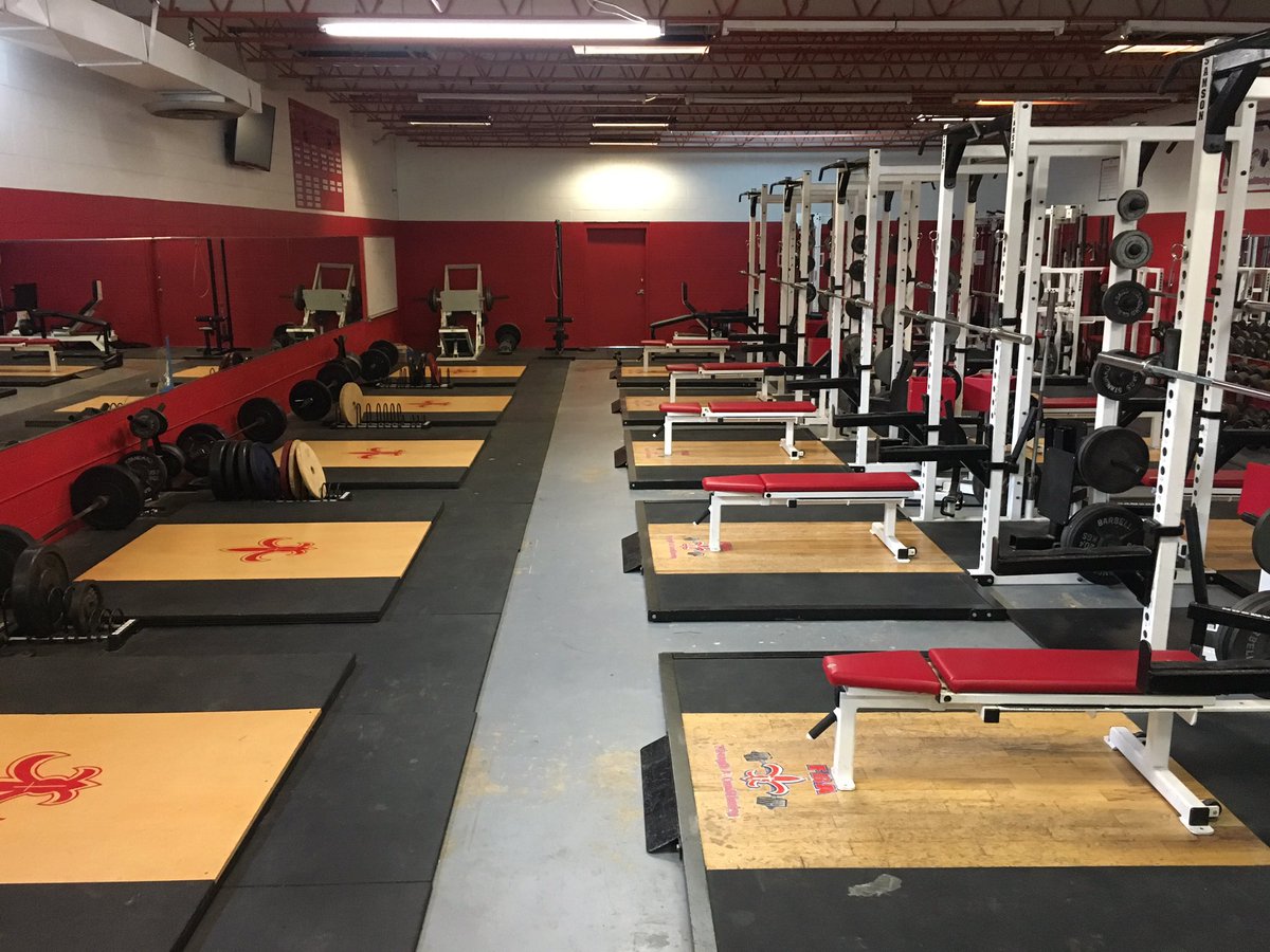 jlovvorn7's tweet photo. The first day of practice in August is great, but @FBA_Sports we really get excited about today, the first day of summer workouts! Time to go to work! #FBADNA https://t.co/sT8gQGyPXw