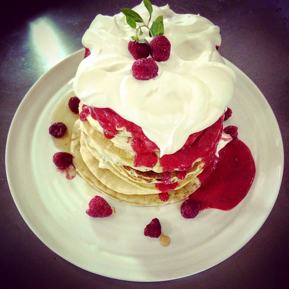 CookThisFoodCom's tweet image. Sweet Raspberry Pancakes

#cookthisfood #pancakes #raspberry #banana #mint #sweet #tasty #bake #food