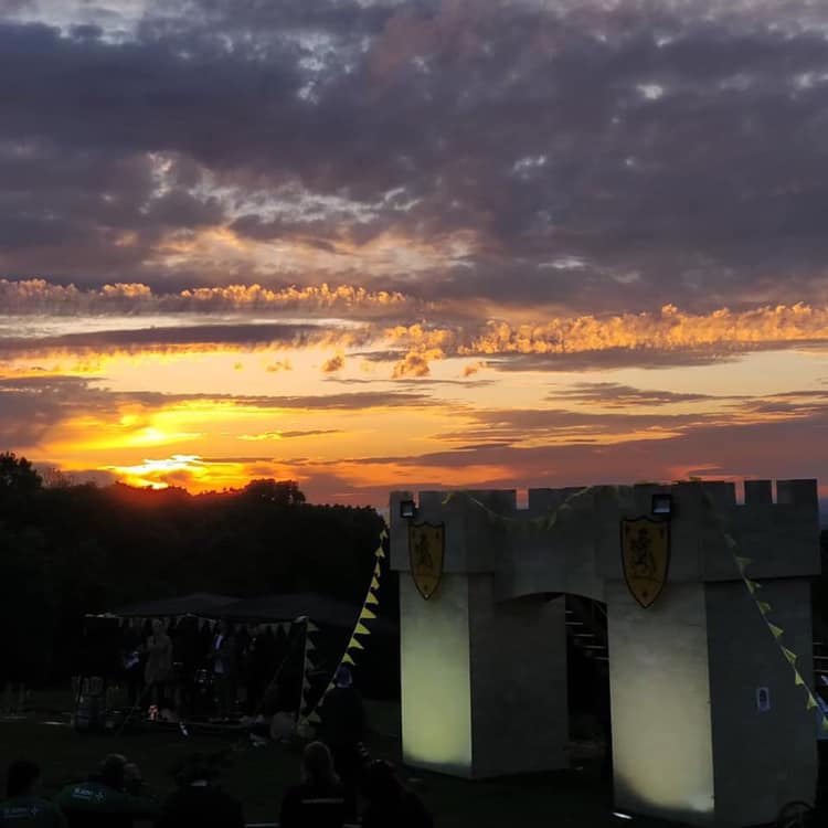 We want to see your Dovers pics!! 

This was sent in from Games-goer Libby.

#dovers2019 #thecotswoldolimpicks #cotswolds #chippingcampden