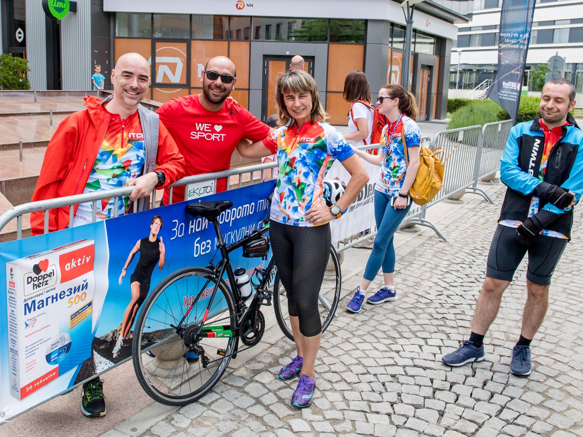 ITCEofficial's tweet photo. Yesterday, our CEO - Nina Prodanova-Iozeva became the fastest female CEO in Bulgaria for 3rd year in a row! 🙌 Thank you, @Begach for this amazing event! Whoohoo! https://t.co/K6RUZVk8Ur
